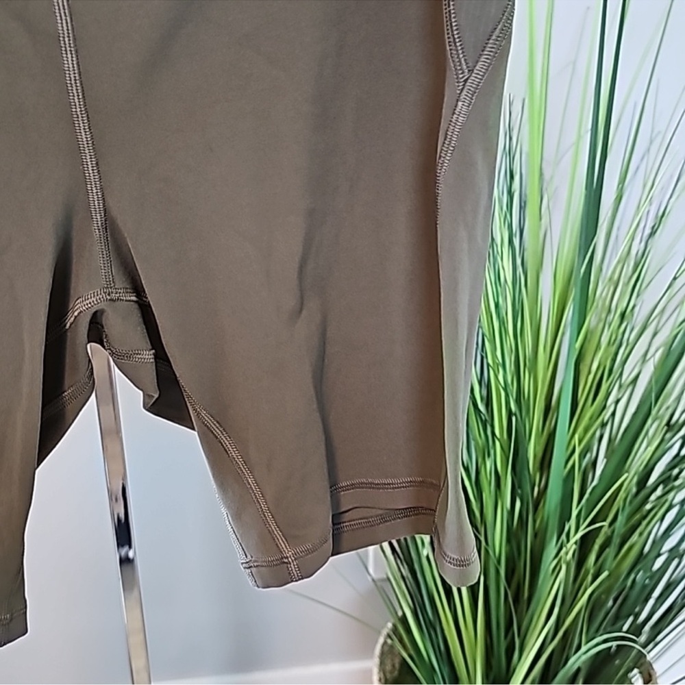 Lululemon Blissful Bend Super High-Rise Short 8" in Army Green - Picture 5 of 10